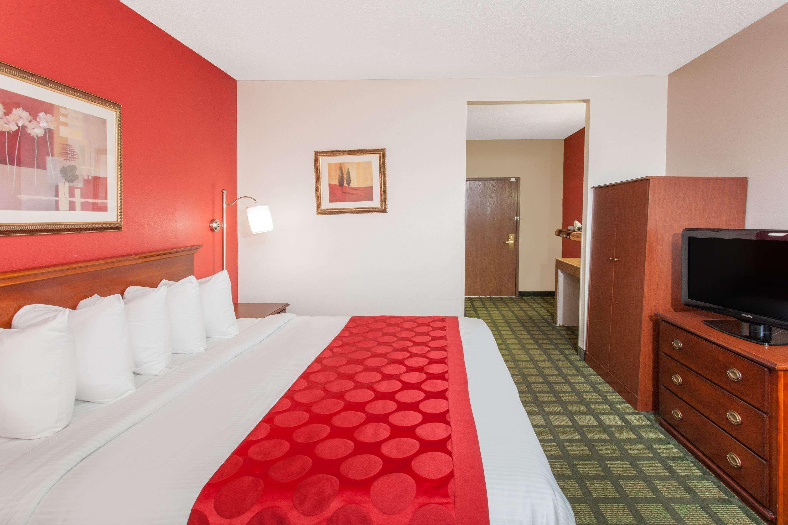 Ramada Limited Decatur Hotel 3*